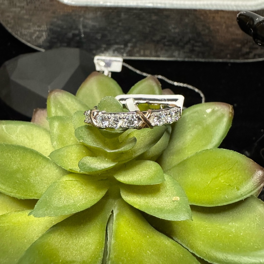 1CT Eternity Elegant Silver and Rose Gold Ring